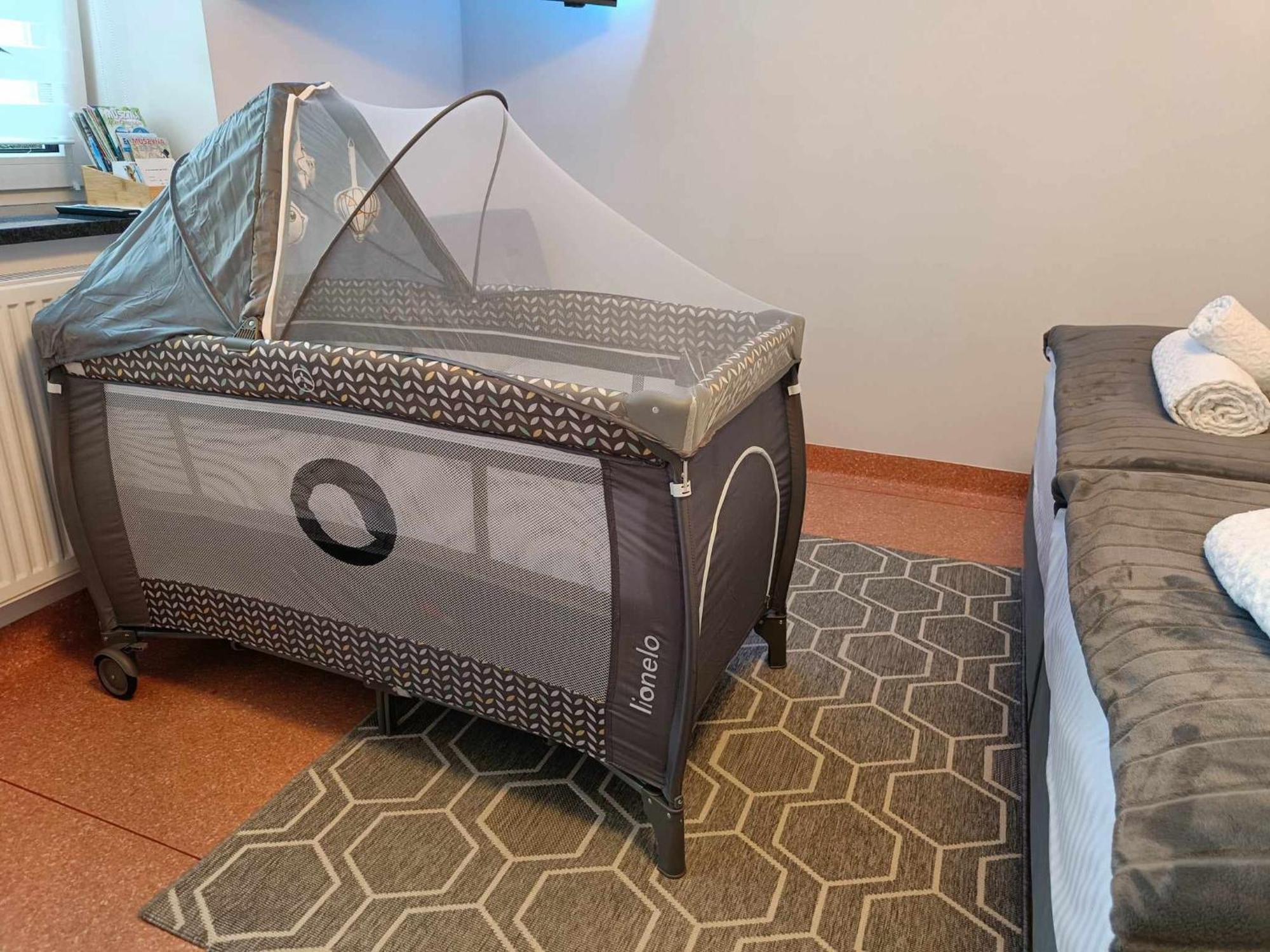 מוז'ינה Kiwi Apartament מראה חיצוני תמונה